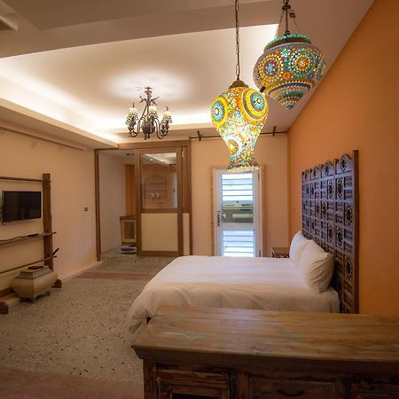 Ripoll'Es Homestay Chishang Exteriör bild