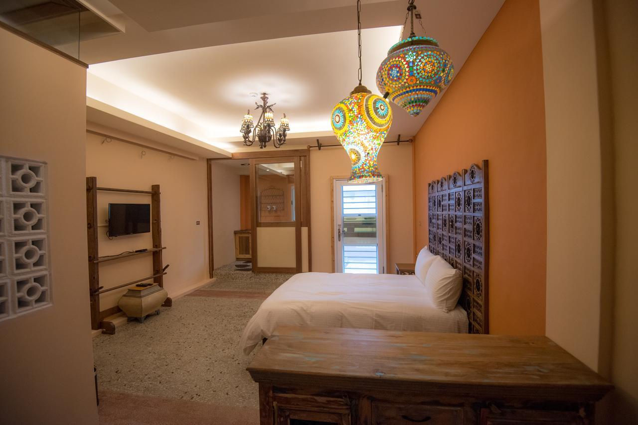Ripoll'Es Homestay Chishang Exteriör bild