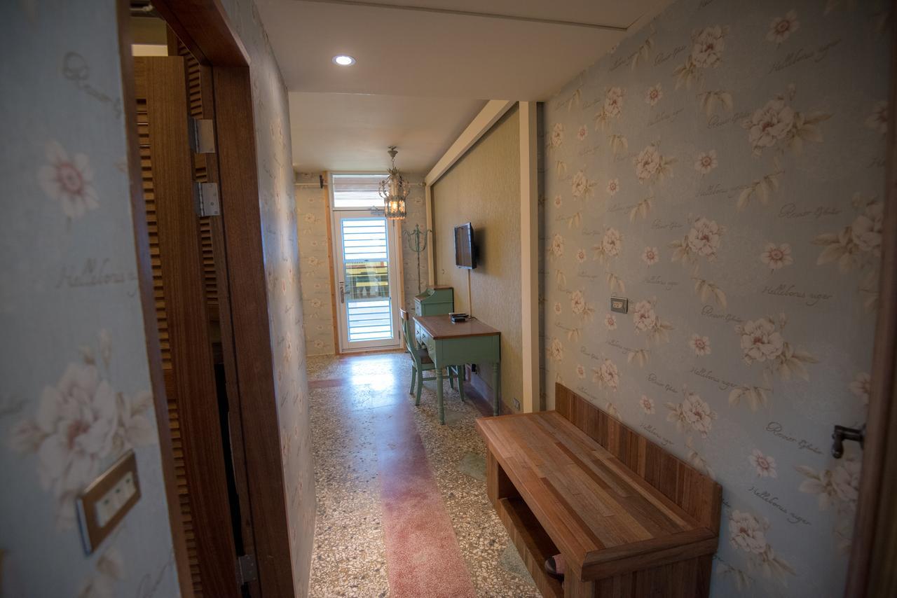 Ripoll'Es Homestay Chishang Exteriör bild